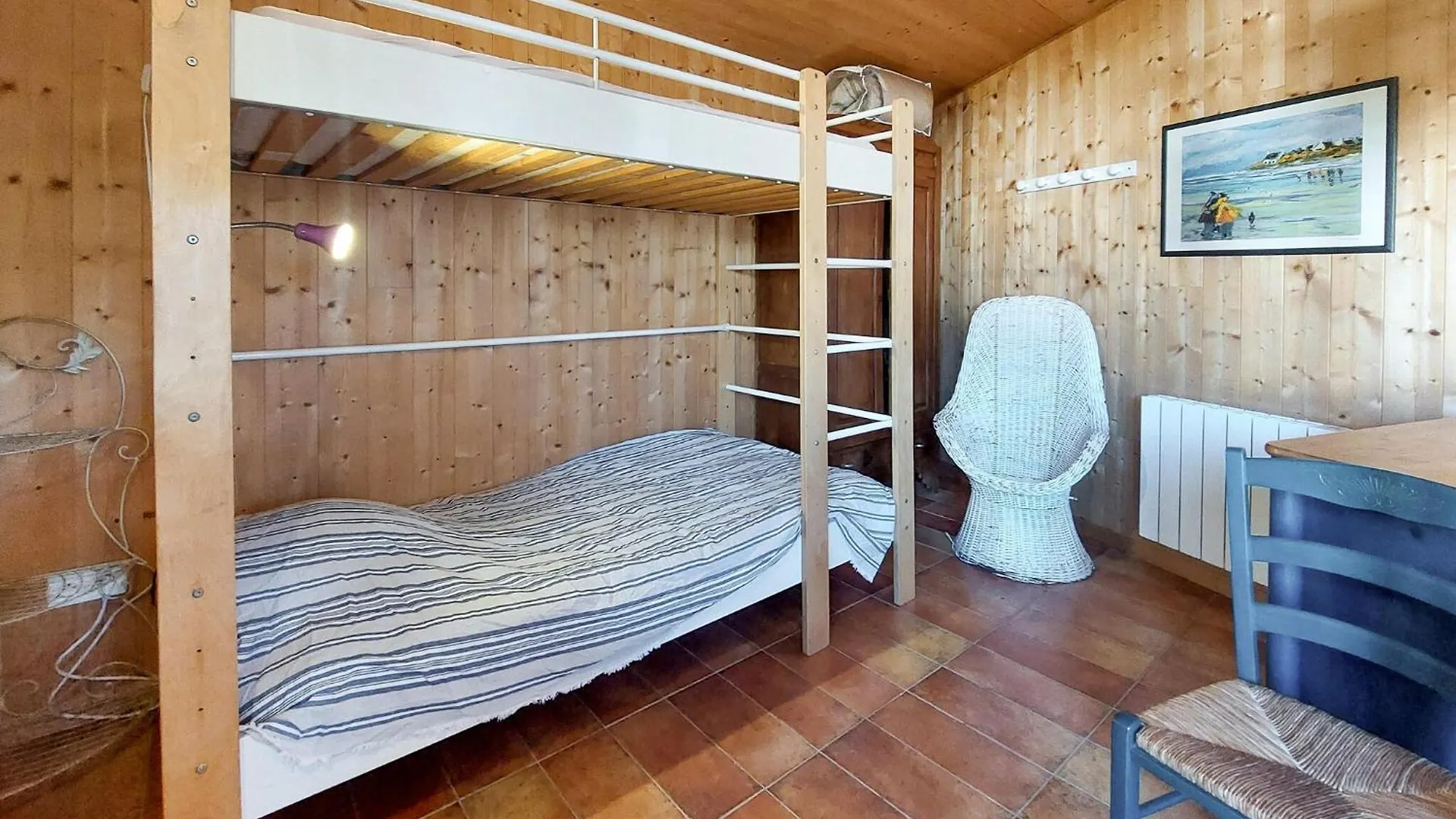 Gorgeous Home In Pleumeur-Bodou With Kitchenette 0*,  France