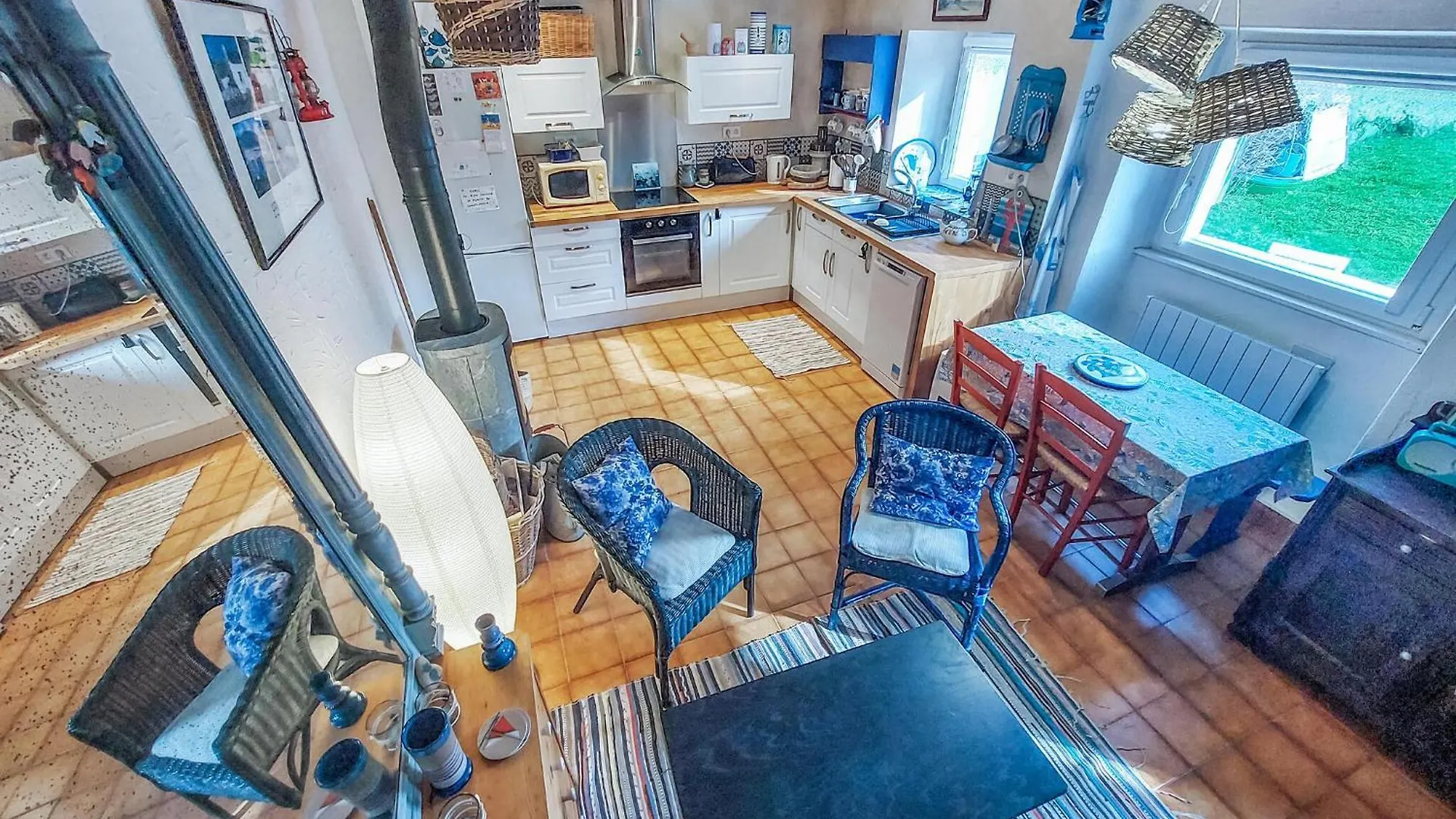 Gorgeous Home In Pleumeur-Bodou With Kitchenette צרפת